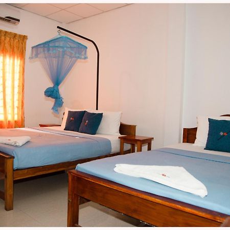 French Garden Resort Uppuveli Dış mekan fotoğraf