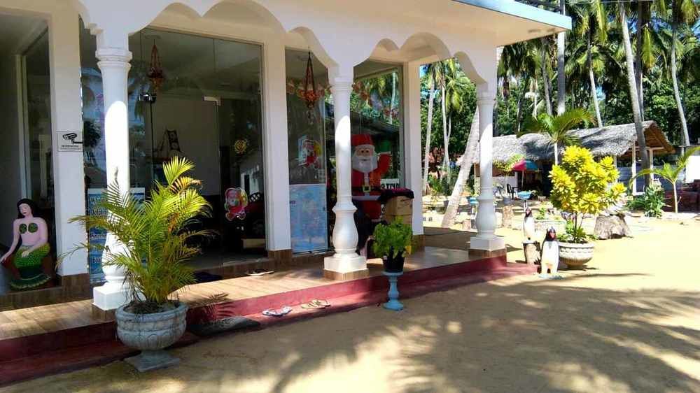 French Garden Resort Uppuveli Dış mekan fotoğraf