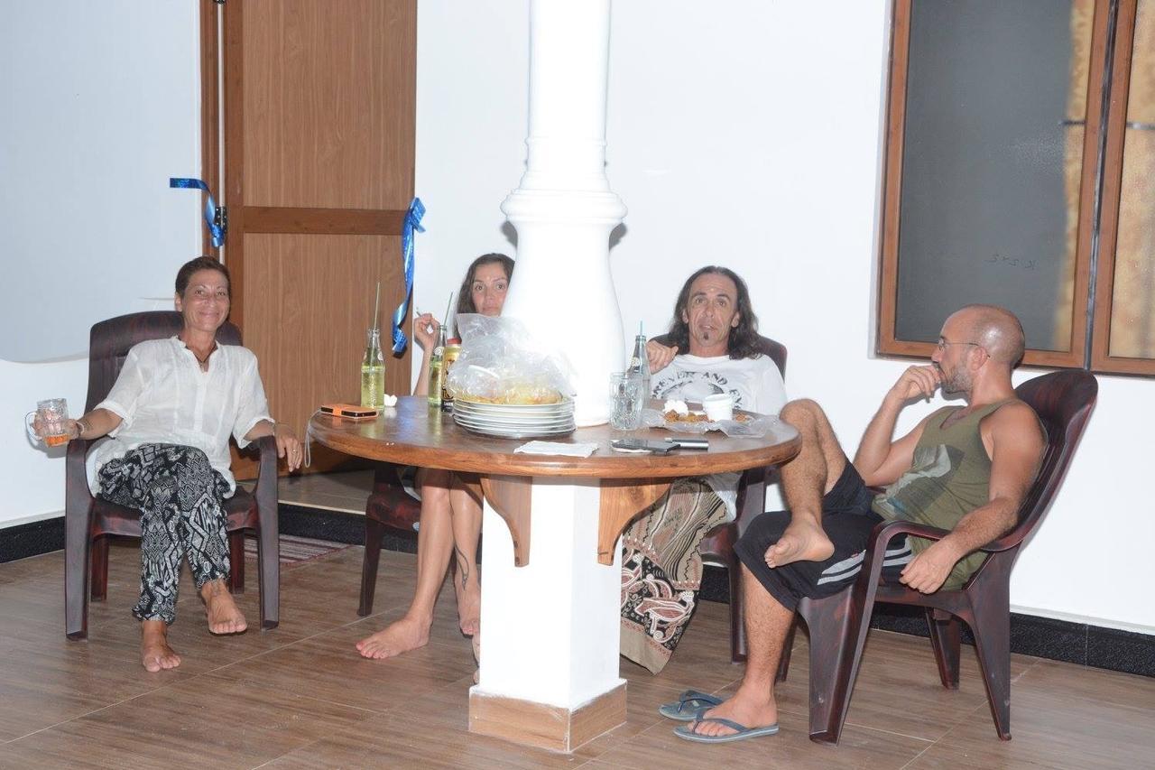 French Garden Resort Uppuveli Dış mekan fotoğraf